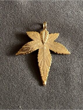 Gold Leaf Pendant Necklace Charm - Women Jewelry
